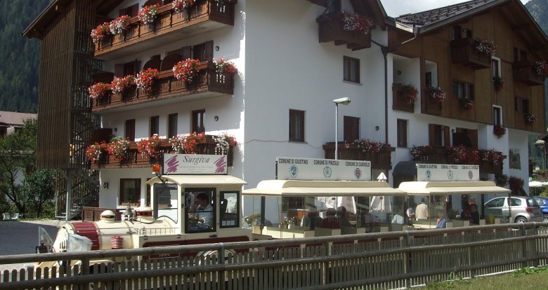 2018 05 Hotel estate trenino